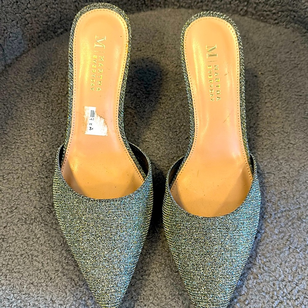 Martha Everyday Gold Metallic Heels - Picture 2 of 5